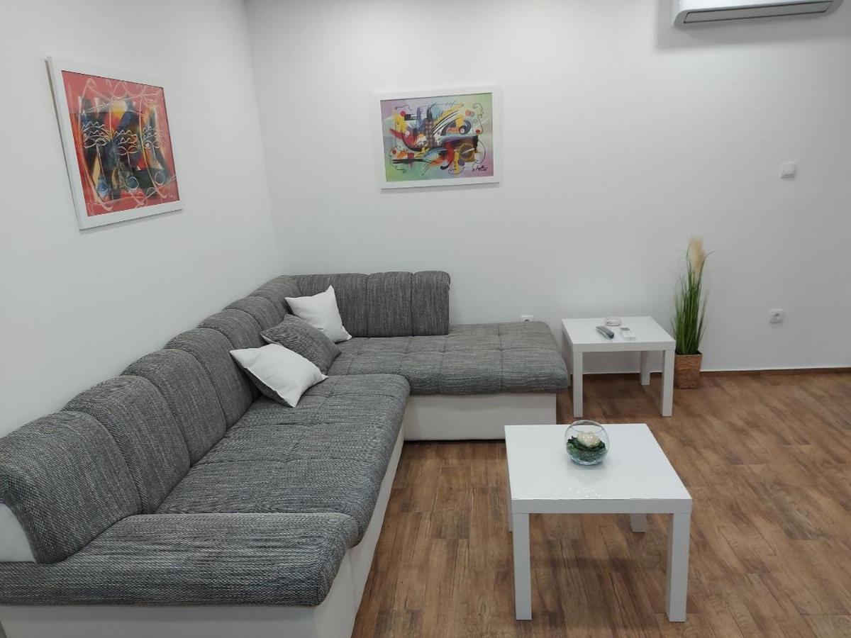 Cosy, Quiet & Brand New Apartment W/ Danube View Belgrade Exterior photo